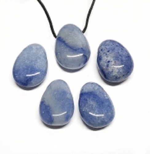 Blauquarz trommelstein gebohrt - blauquarz,