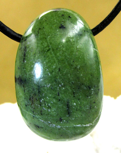 Nephrit anhänger - ,